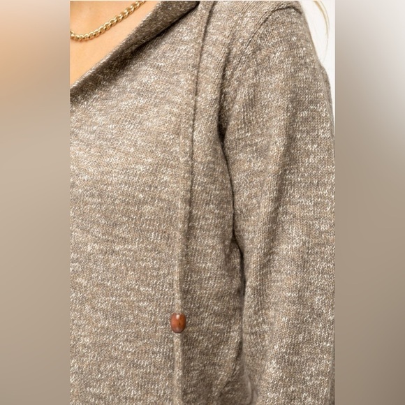 Mystree | Sweater Hoodie (Large) - Picture 6 of 9